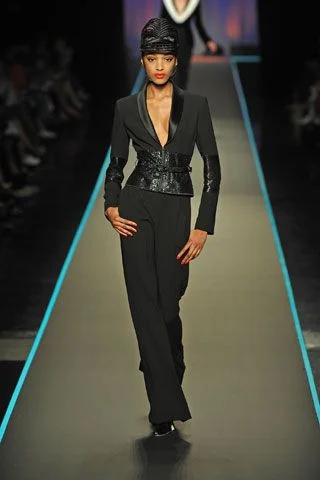 Look 25